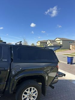 Black Topper 2020-2023