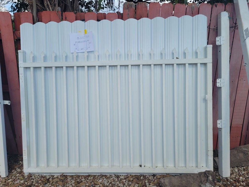 Cerca Durafece Y Aluminio