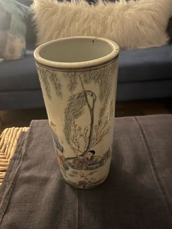 Flower vase