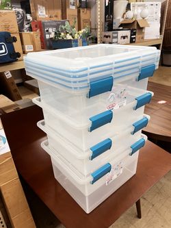 32 Quart Gasket Box, Weather-Resistant Clear File Storage Bin with Latch Lid, Blue, New