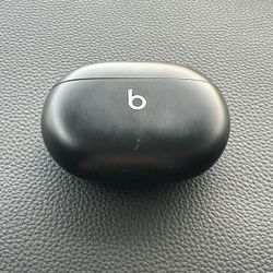 Beats Studio Buds