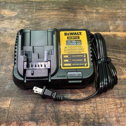 DeWalt 12/20v Charger - DCB112