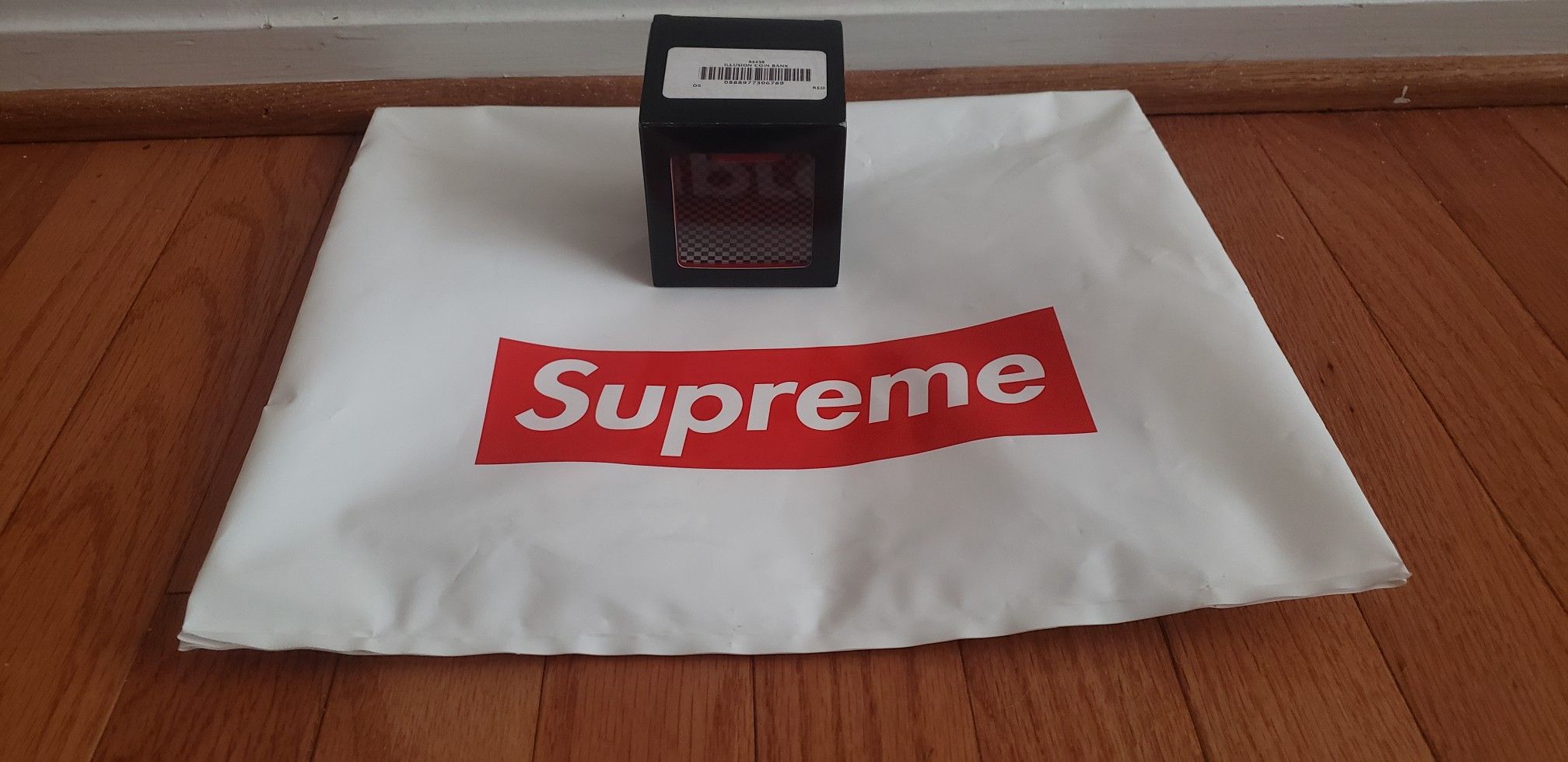 Supreme Illusion Coin Bank