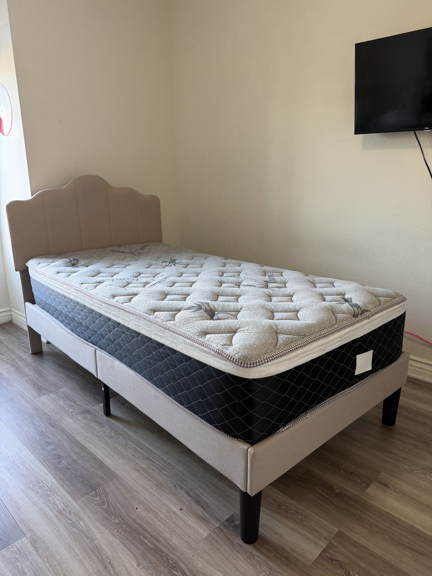 Twin Bed And Mattress
