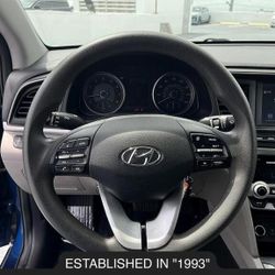 2020 Hyundai Elantra SEL
# 335700-R
