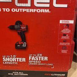 Milwaukee M18 Fuel hammer drill driver kit