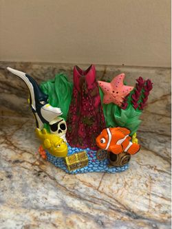 Disney finding Nemo vintage decor