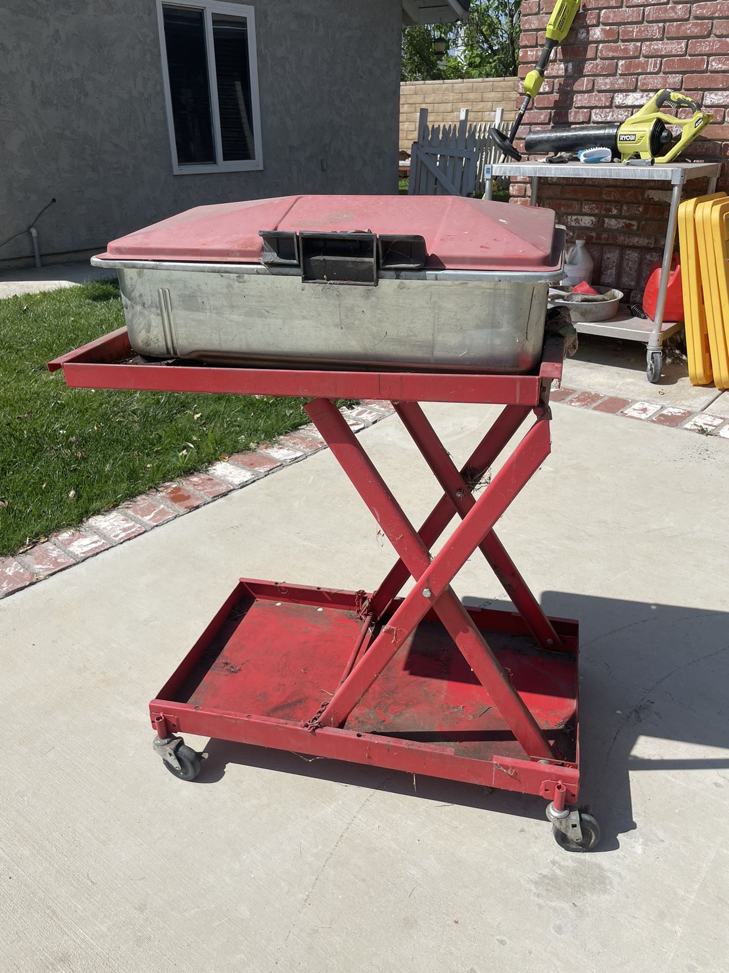Safety Kleen Solvent Tank and Stand