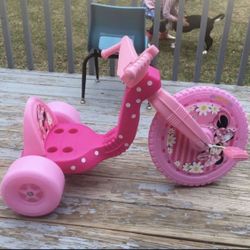 Pink Minnie Mouse Tricycle 