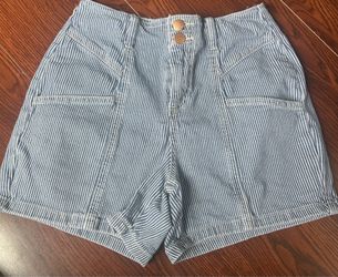 High Rise MIDI Jean Short