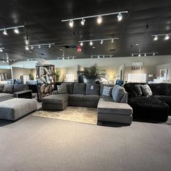 Grey 2PC Chaise Sectional Couch