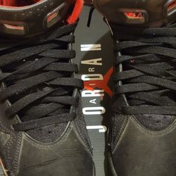 Jordan MVP (Black/Red-Purple)