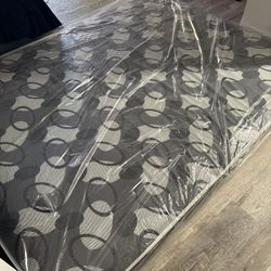 Queen Mattress 