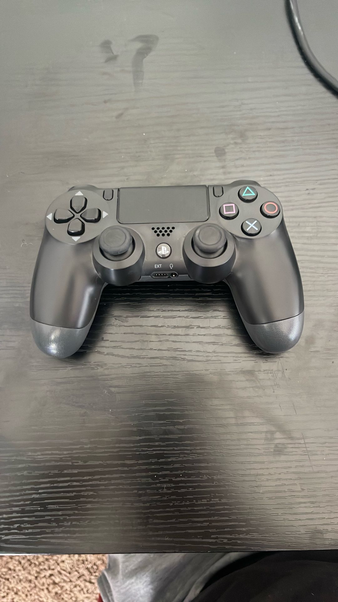 PS4 Controller