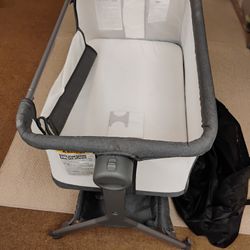 Baby Bassinet On Wheels 