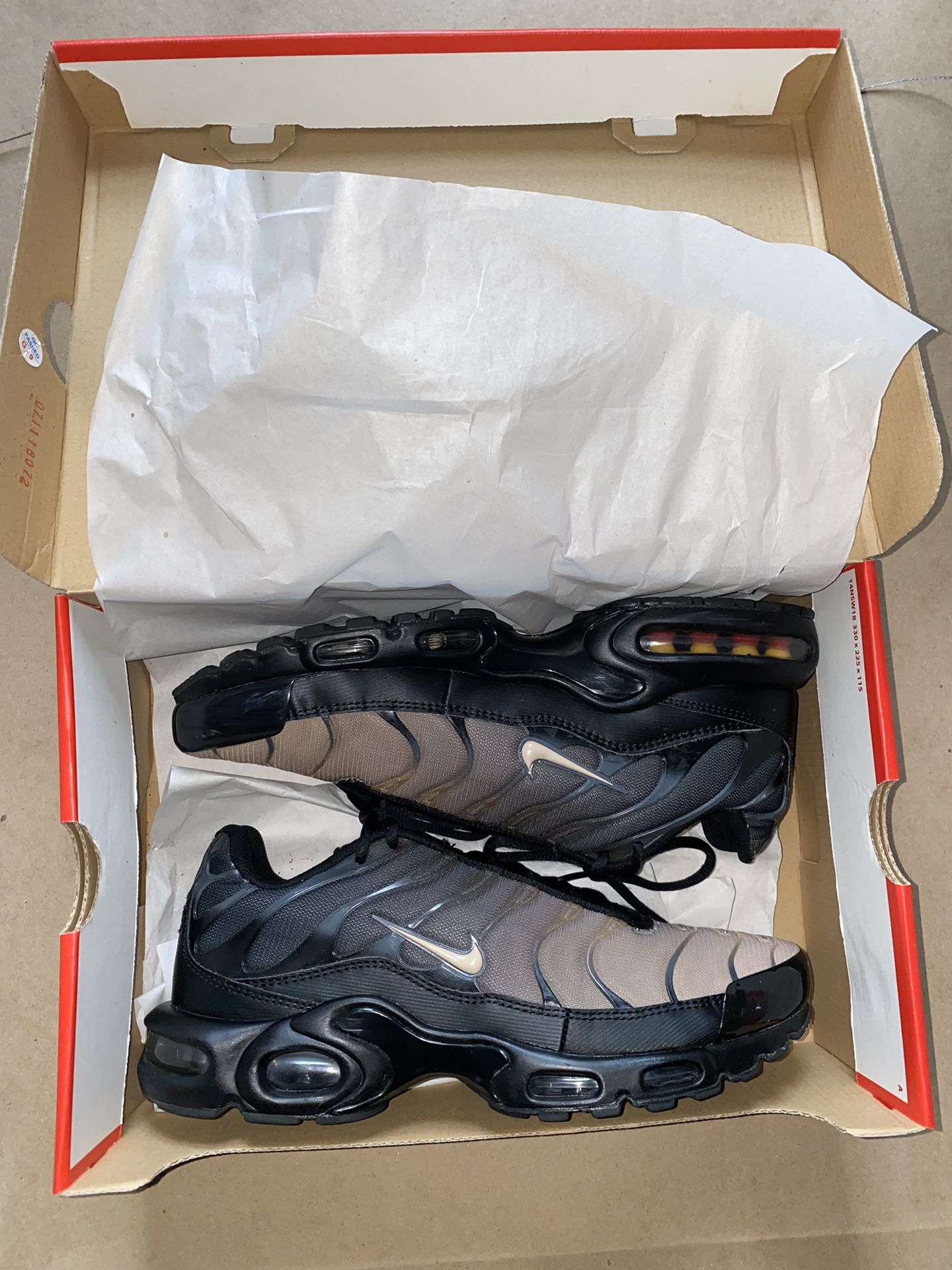 Air Max Plus TN Tuned Universe Size 10