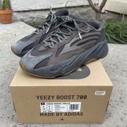 Yeezy 700 Geode