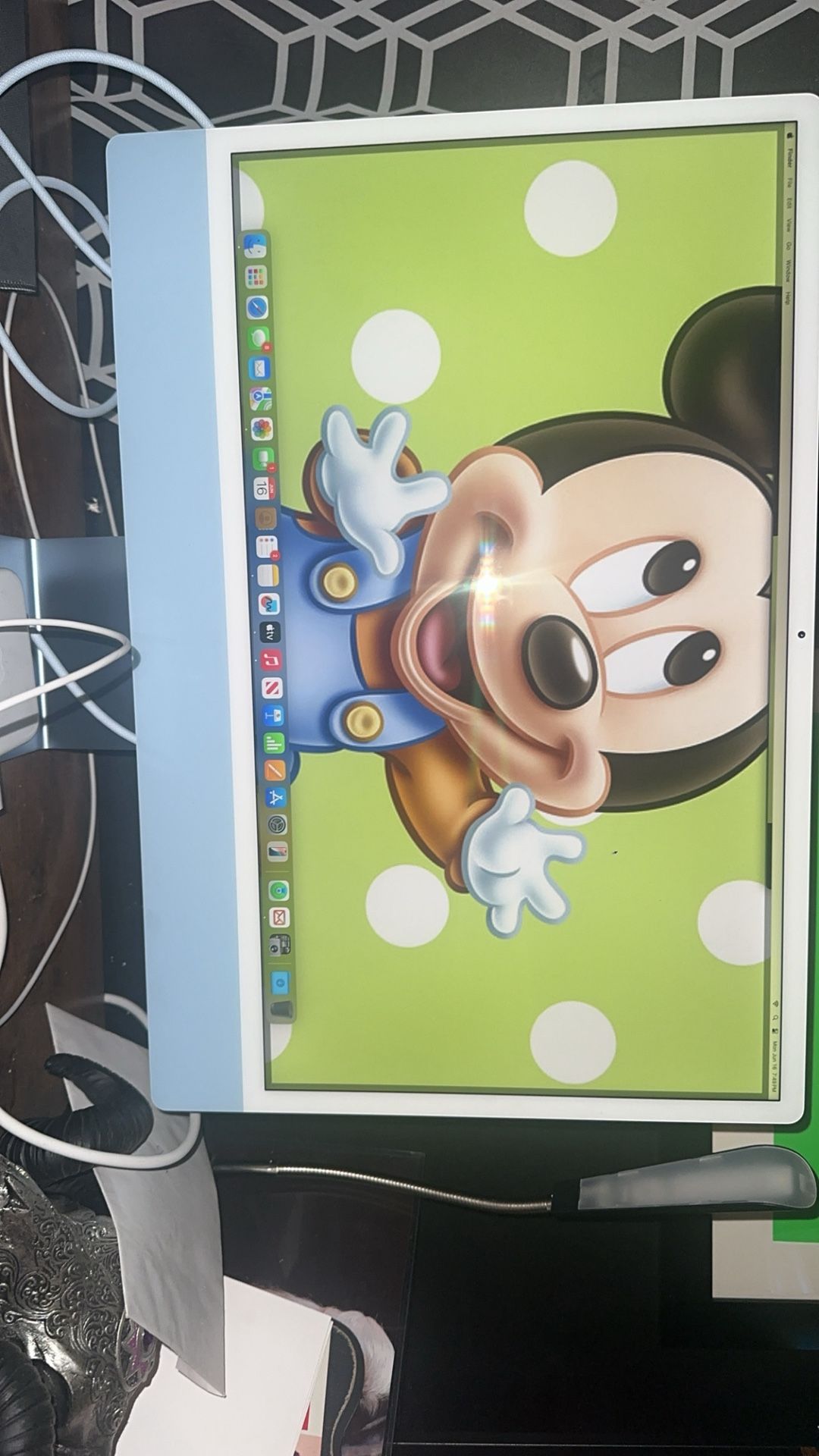 Like New iMac Desktop.