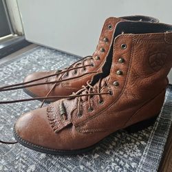Ariat Riding Shoes Size 9