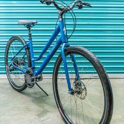 🦋 Specialized Cross Hybrid / City Bike Size Medium 