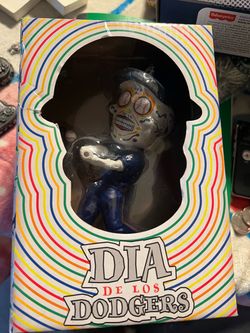 Dia de los Dodgers Bobblehead Figure