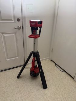 M18 tower Light