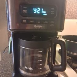 MR COFFEE MAKER
