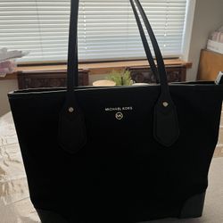 Michael Kors Tote