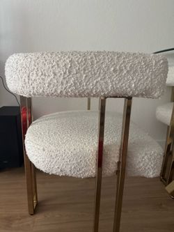 Chairs ivory white set of 4