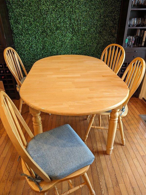 Wood Dining Table With Four Chairs And A Leaf - Will Deliver