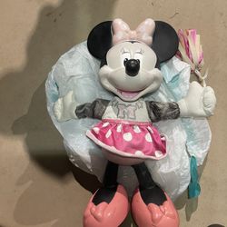 Cheerin Minnie