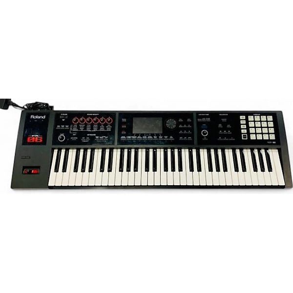 Used Roland FA06 Keyboard Workstation