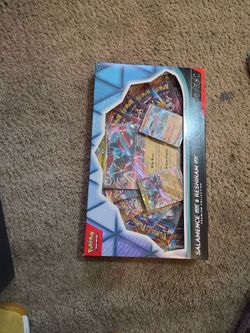 Salamanca ex and reshiram premium collection
