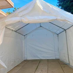 Tent draping tables chairs throne restrooms