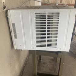Wall Air Conditioner 