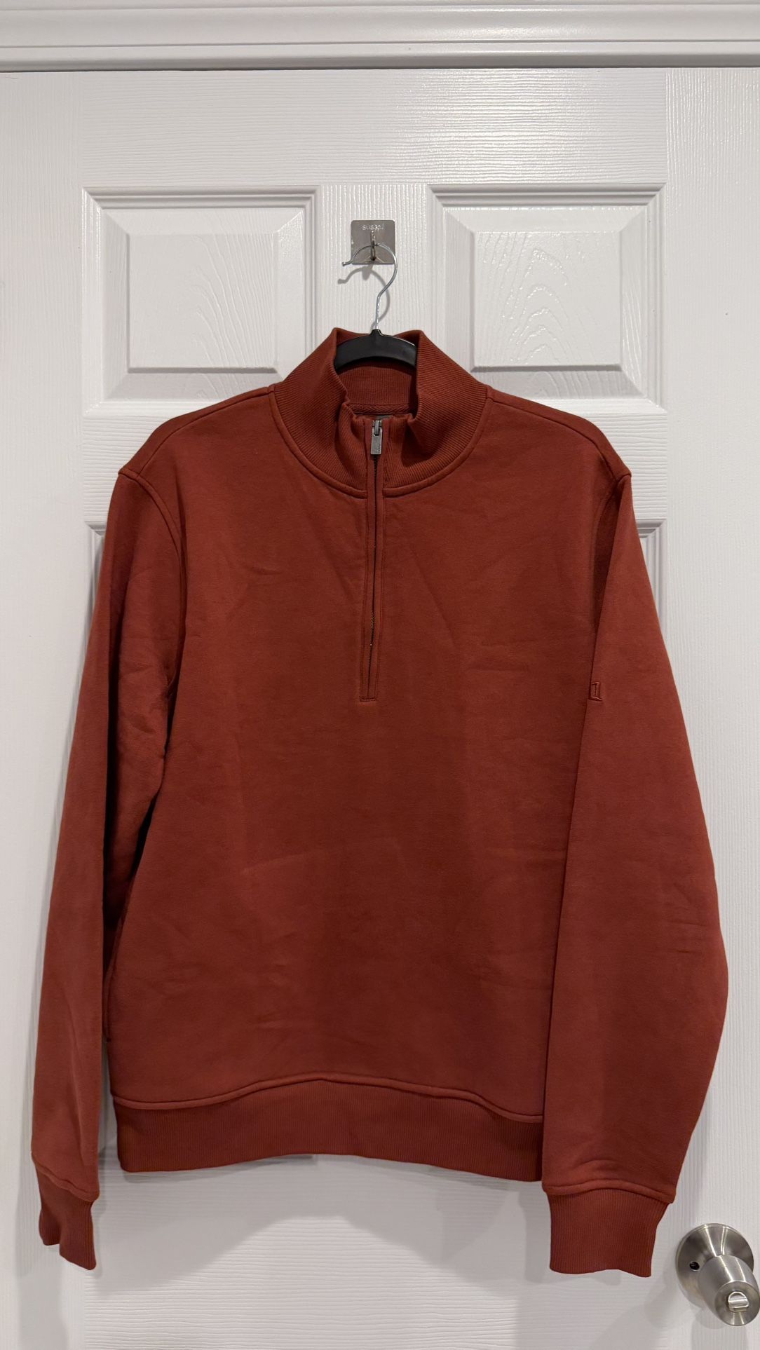 Vuori Seaside Half Zip New Style #V2076 Size Small color Spiced Apple