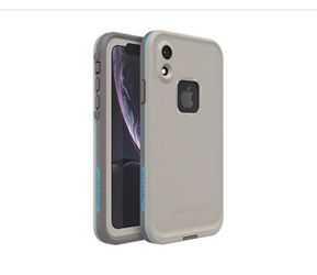 Lifeproof case IPhone XR