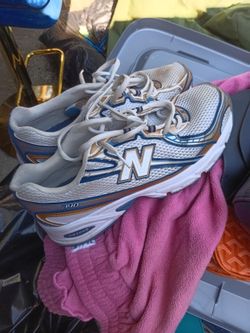 New Balance 740 Sneakers