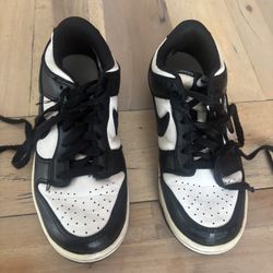 Kids Nike Sneakers Size 4