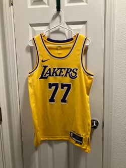 Luka Doncic Lakers jersey - men’s medium