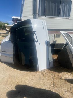 2004 Chevy Tahoe rear door