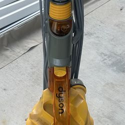 Dyson DC14 Yellow Working