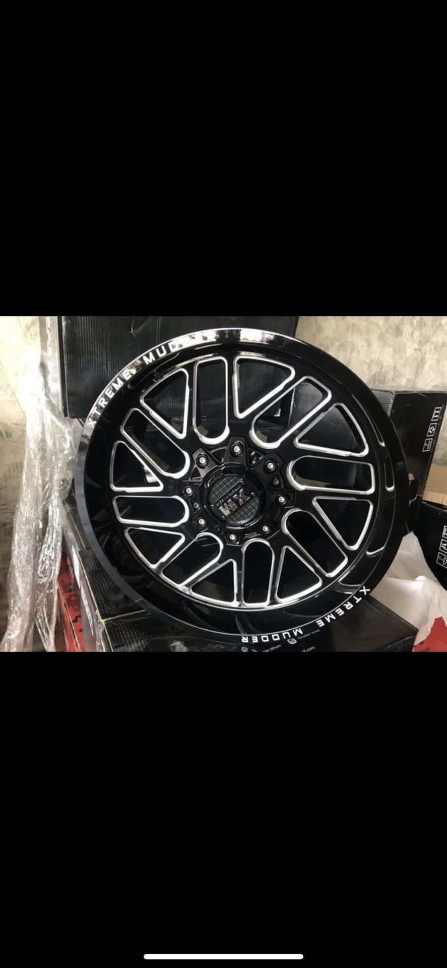 4 new 20x10 wheels