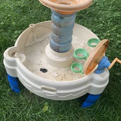 Outdoor Kids Water Table