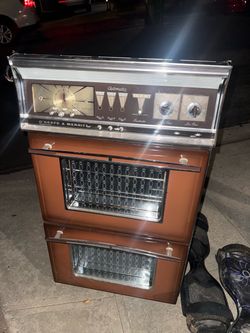 Okeefe and Merritt double oven