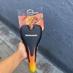New mongoose bmx seat 