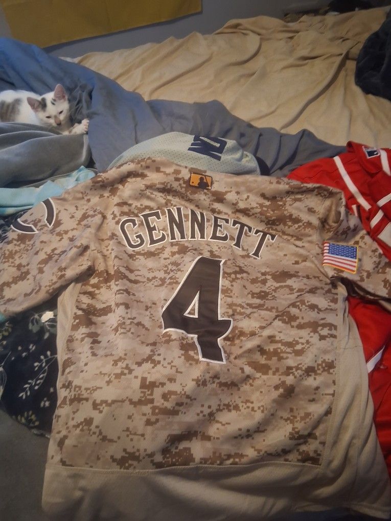 Cincinnati Reds Offical Jersey 