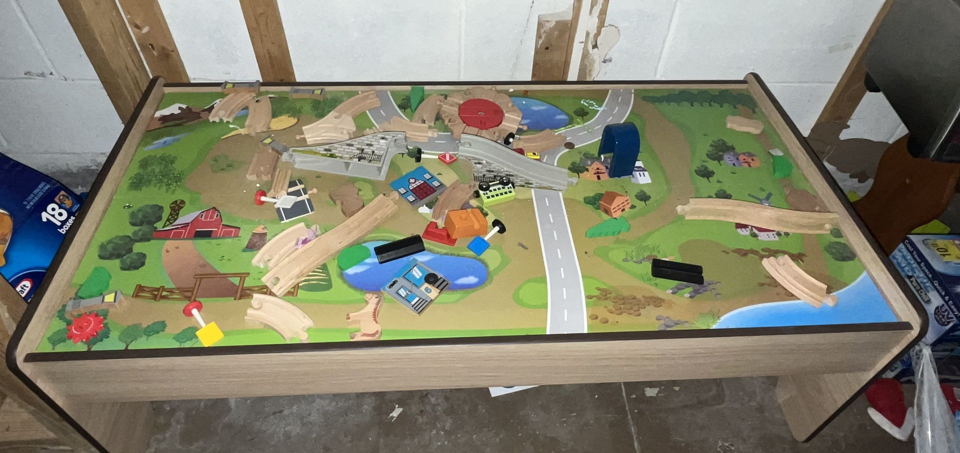 Kids Toy Train Table