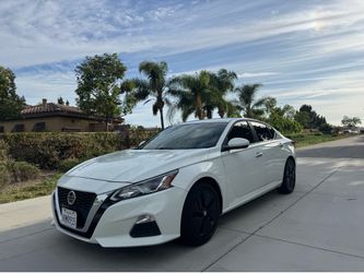 2020 Nissan Altima