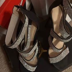 Black Rhinestone Shoe